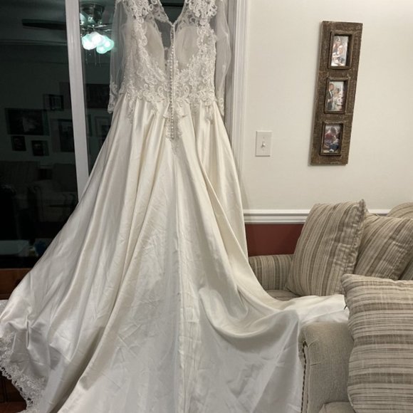 Mori Lee Satin Ball Gown- Sample size 20 - Picture 2 of 8